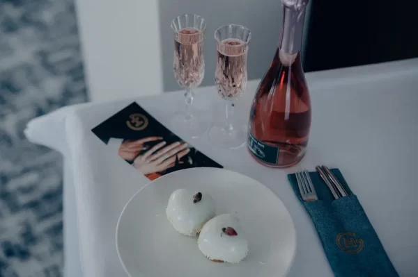 Предложение руки и сердца