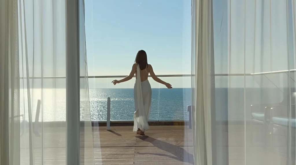 Трёхкомнатные апартаменты с террасой и видом на море